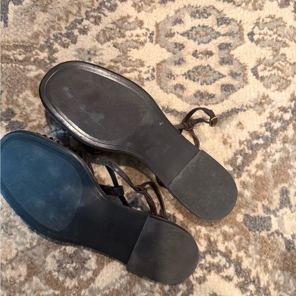 Zara Women's Elegant T strap Brown Sandals - Picture 3 of 3